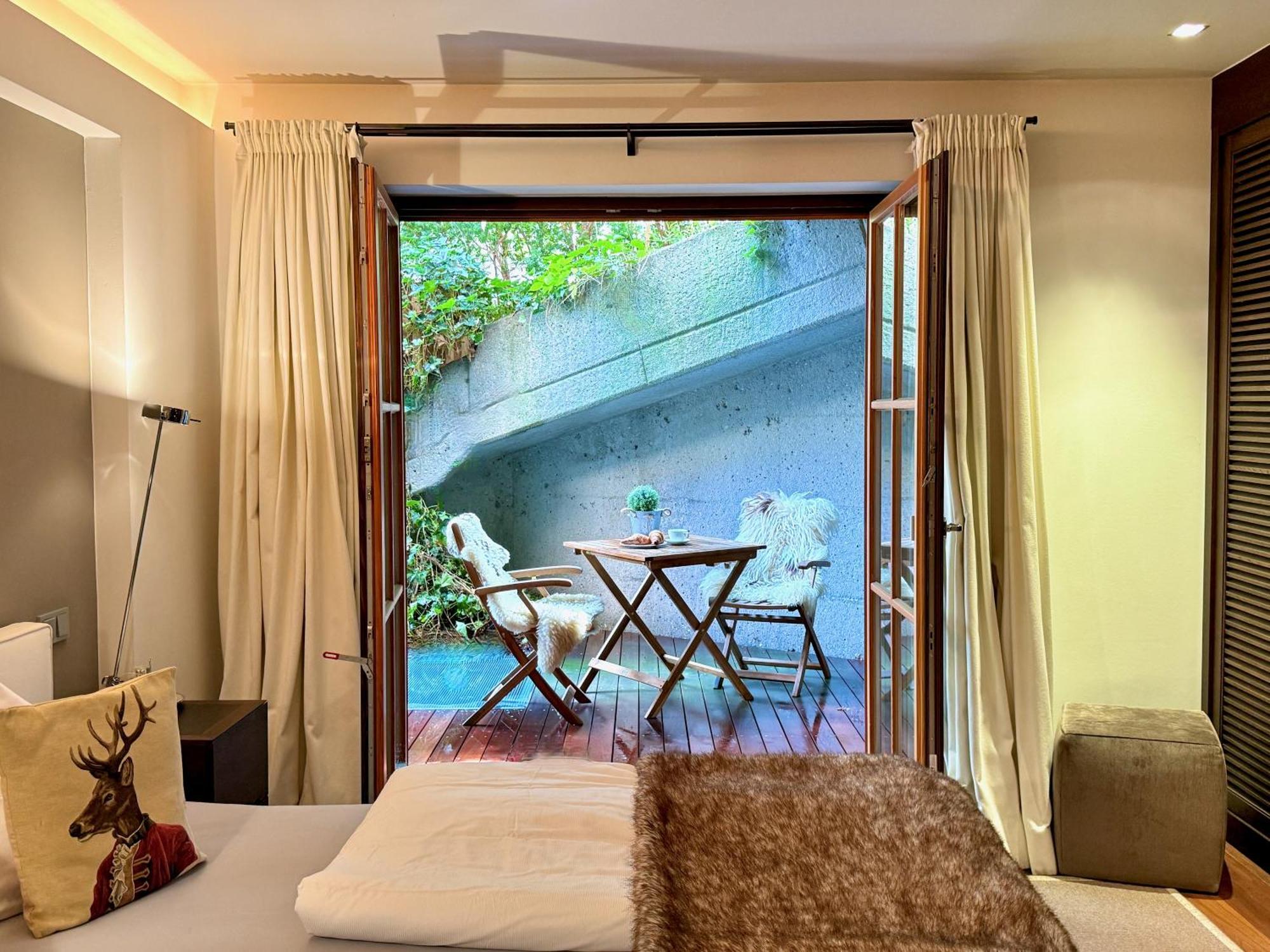 Kitz Deluxe Suite 1 & 2 Im Zentrum Mit Eigenem Spa & Parken By Belle-Stay Kitzbühel Esterno foto