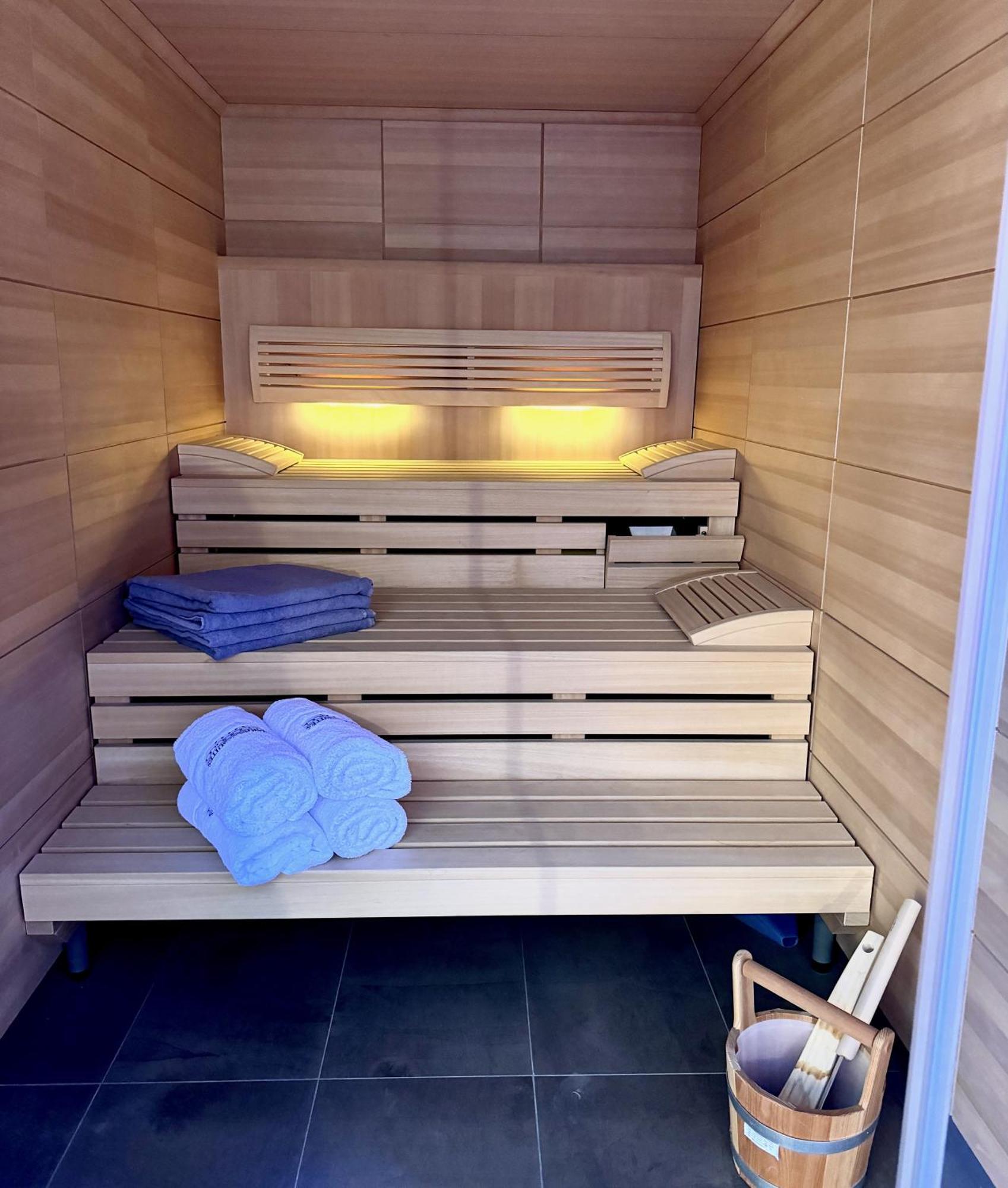Kitz Deluxe Suite 1 & 2 Im Zentrum Mit Eigenem Spa & Parken By Belle-Stay Kitzbühel Esterno foto