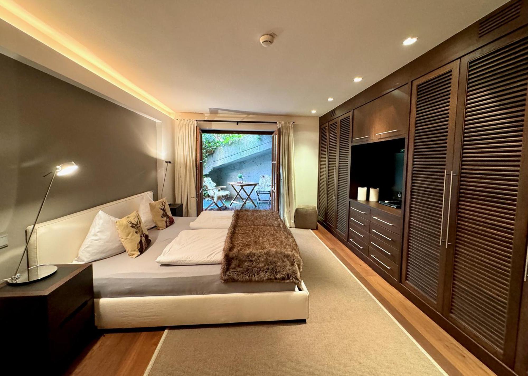 Kitz Deluxe Suite 1 & 2 Im Zentrum Mit Eigenem Spa & Parken By Belle-Stay Kitzbühel Esterno foto