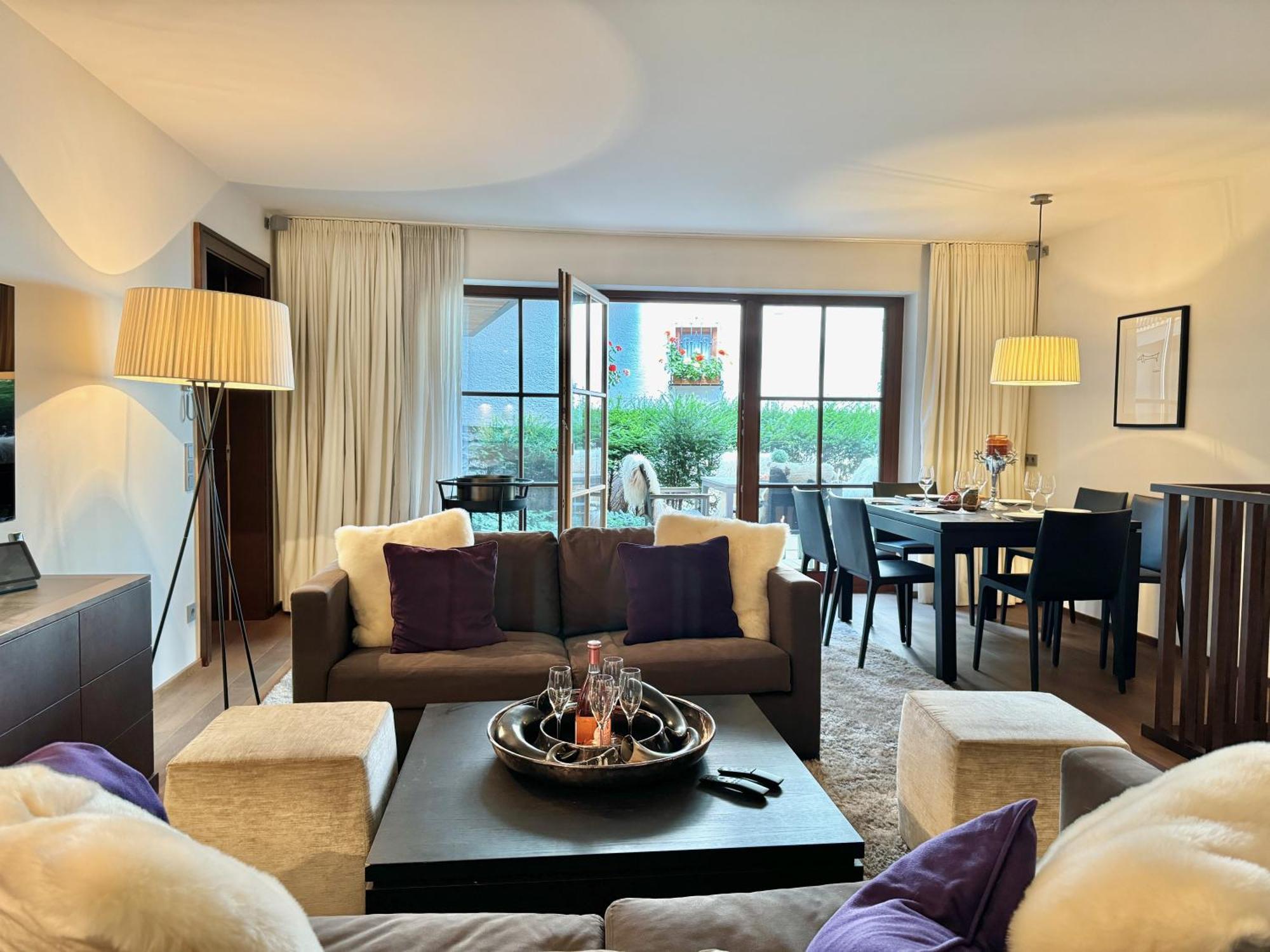 Kitz Deluxe Suite 1 & 2 Im Zentrum Mit Eigenem Spa & Parken By Belle-Stay Kitzbühel Esterno foto